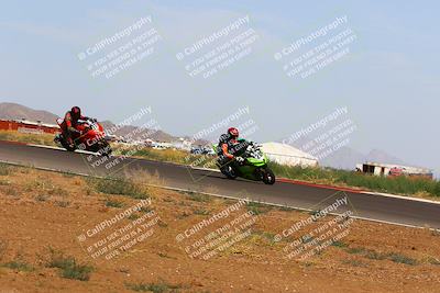 media/Apr-30-2023-CRA (Sun) [[020fcf5d43]]/Race 14-400 Expert-Amateur Superbike/